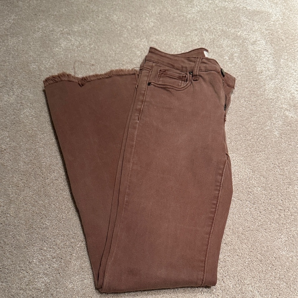 Risen Brown Women's Jeans.